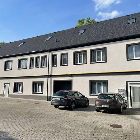 Apartments Gato Karlovy Vary Stara Role Eksteriør billede